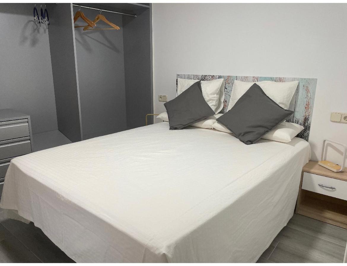 Madrid Villa Suites Bianco Exteriör bild